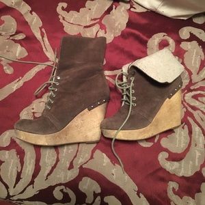 Naughty Monkey booties, size 6.5